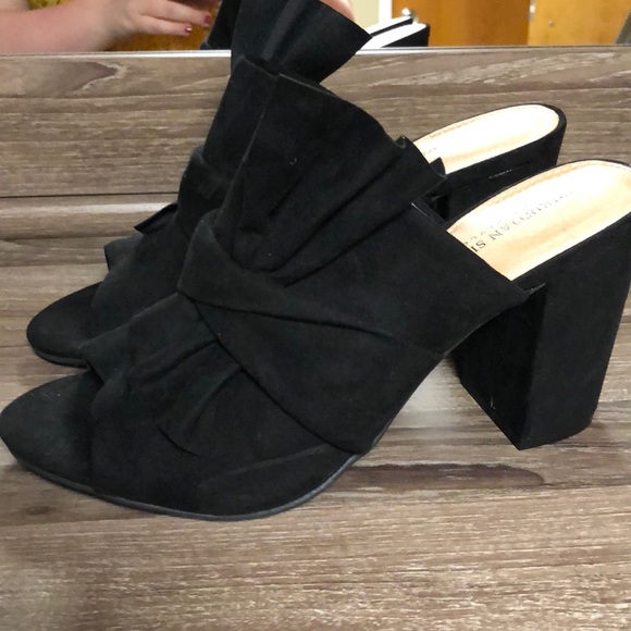 Christian Siriano Shoes - Black bow mules